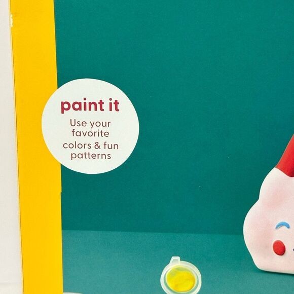 Mondo Llama Ceramic Rainbow Painting Kit - Picture 8 of 14